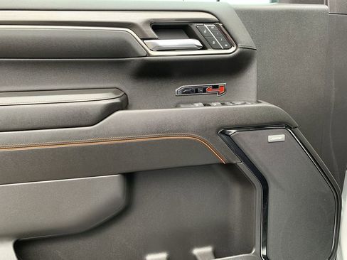 Used 2024 GMC Sierra 1500 AT4 w/ Technology Package image 16