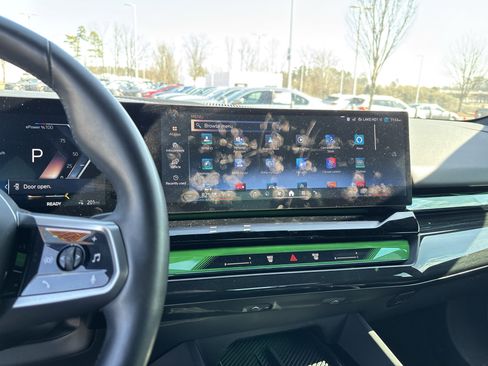 Certified 2024 BMW i5 eDrive40i w/ M Sport Package image 31