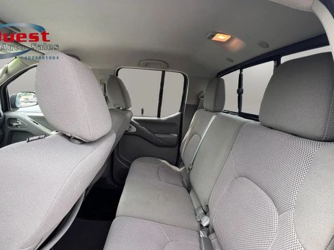 Used 2019 Nissan Frontier SV w/ Value Truck Package AWD/4WD image 23