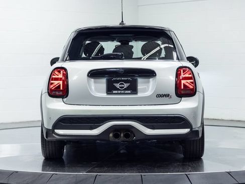 Used 2023 MINI Cooper S FWD image 7
