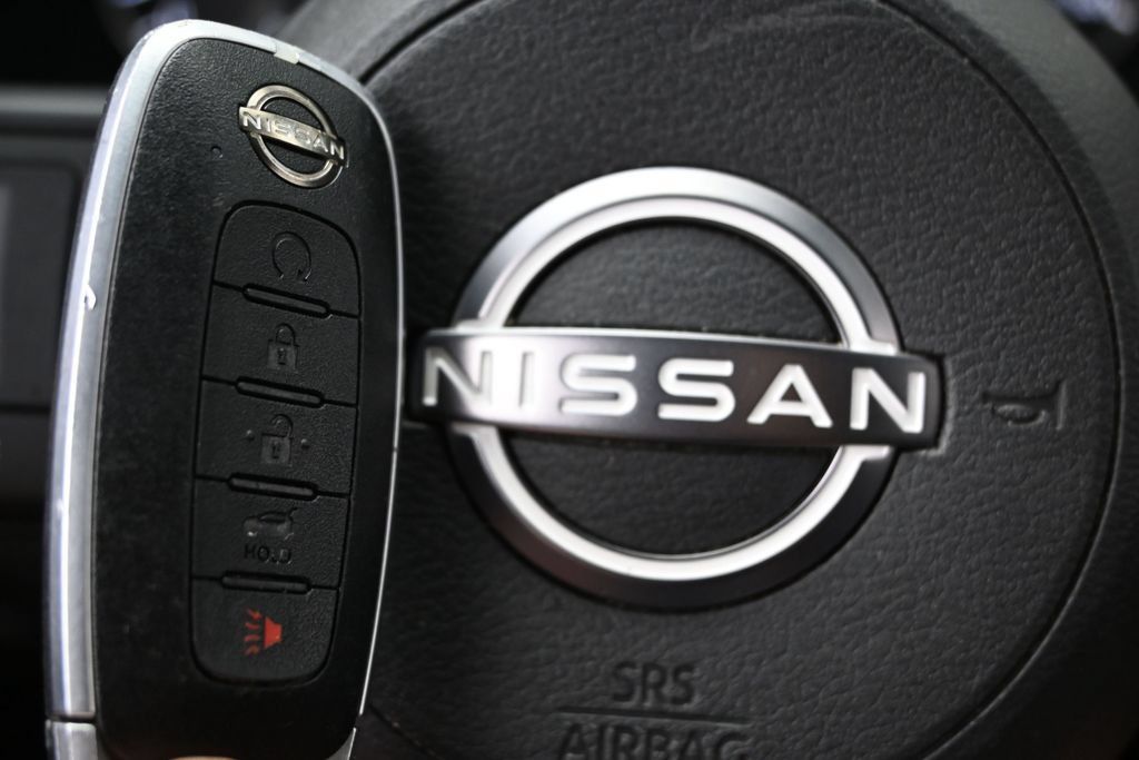 Used 2024 Nissan Rogue SV AWD/4WD image 34