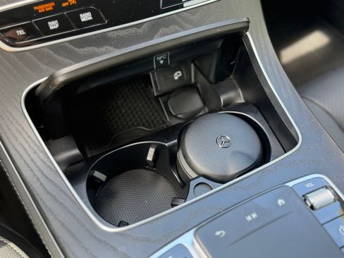 Used 2022 Mercedes-Benz E 350 Sedan image 39