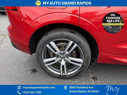 Used 2019 Volvo XC60 T6 Momentum w/ Protection Package Premier AWD/4WD image 33