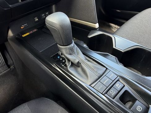 Used 2025 Toyota Camry LE FWD image 20