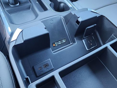 New 2026 GMC Sierra 1500 SLT w/ SLT Premium Plus Package image 34