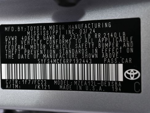 Used 2024 Toyota Corolla SE image 34