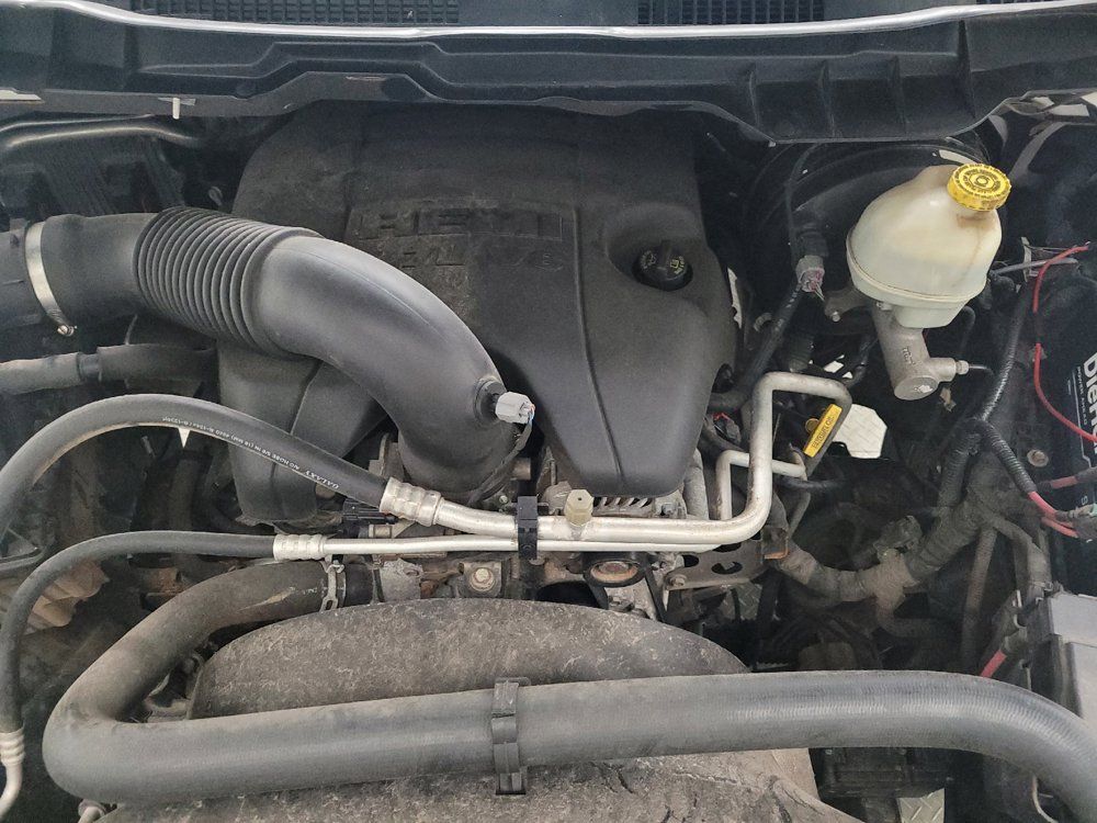 Used 2015 RAM 1500 Big Horn RWD image 30