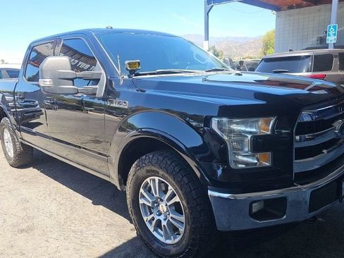 Used 2017 Ford F150 Lariat w/ Equipment Group 501A Mid AWD/4WD image 4