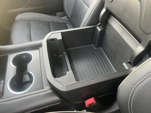 Certified 2023 Chevrolet Suburban Premier image 27