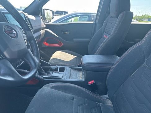 Certified 2024 Nissan Frontier PRO-4X w/ Pro Convenience Package image 7