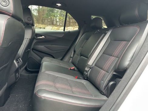 Used 2022 Chevrolet Equinox RS image 10