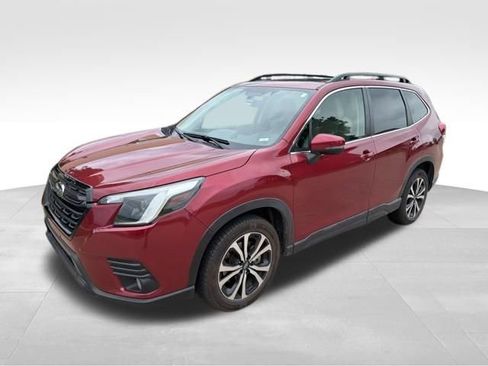 Used 2022 Subaru Forester Limited image 9