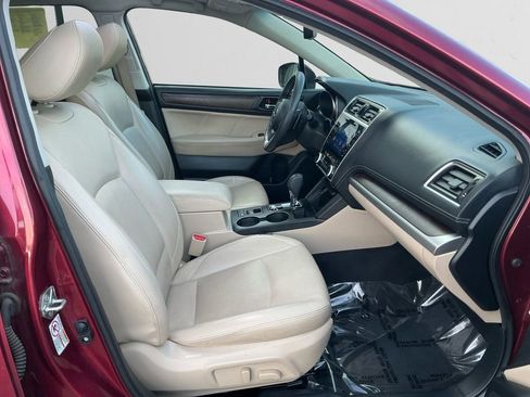 Used 2019 Subaru Outback 2.5i Limited image 15