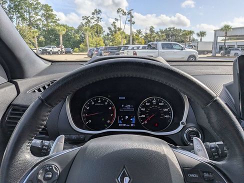 Used 2024 Mitsubishi Eclipse Cross SEL AWD/4WD image 29