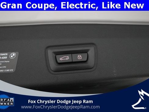 Used 2025 BMW i4 eDrive40 image 15