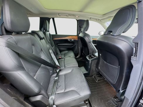 Used 2024 Volvo XC90 T8 Plus AWD/4WD image 20