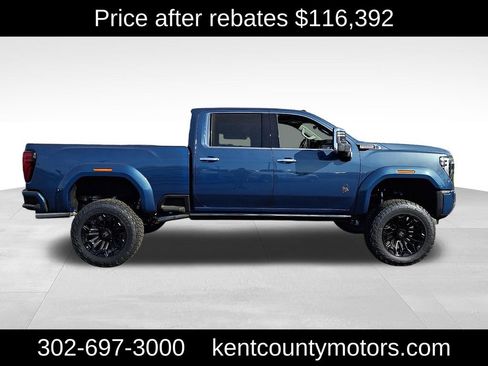 New 2026 GMC Sierra 2500 Denali w/ Denali Reserve Package AWD/4WD image 7