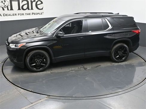 Used 2020 Chevrolet Traverse LT image 60