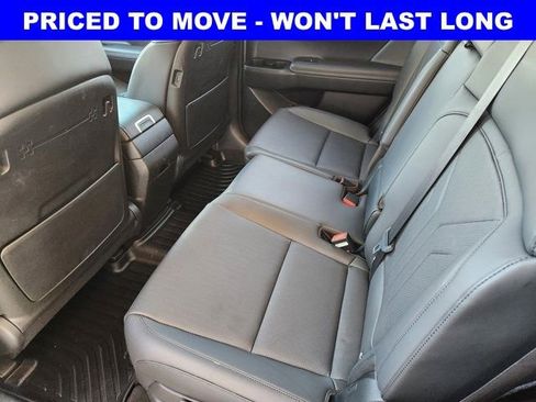 Used 2024 Hyundai Santa Fe SEL image 31