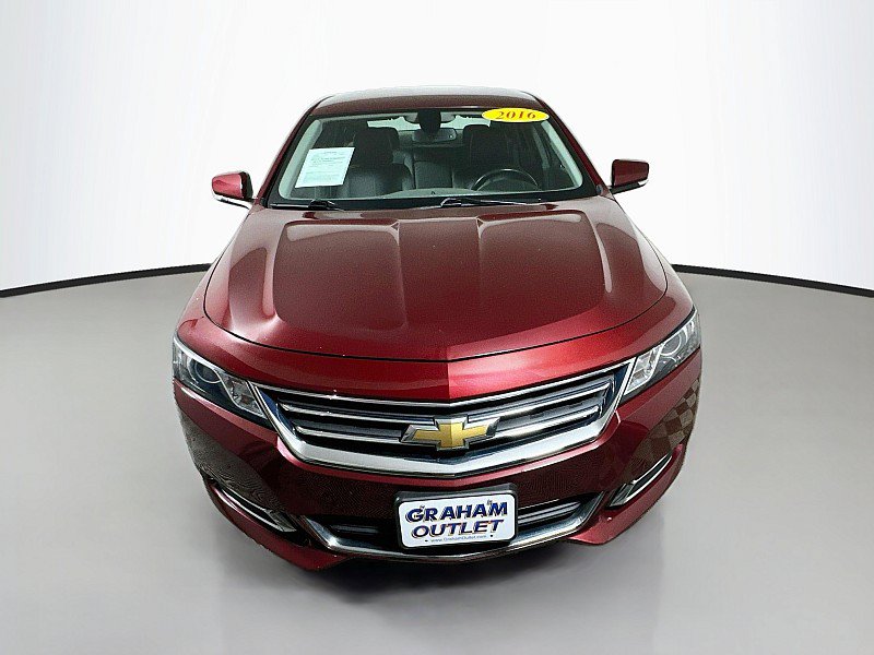 Used 2016 Chevrolet Impala LT w/ Convenience Package FWD image 2