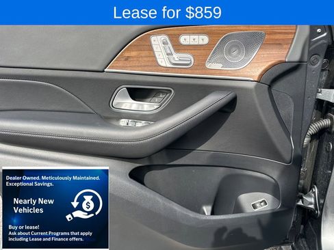 Used 2025 Mercedes-Benz GLS 450 GLS 450 image 30