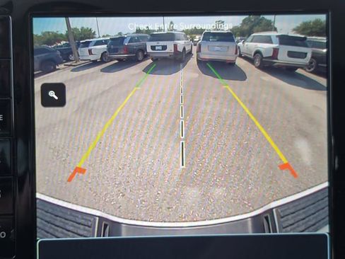 Used 2024 RAM 2500 Laramie AWD/4WD image 29