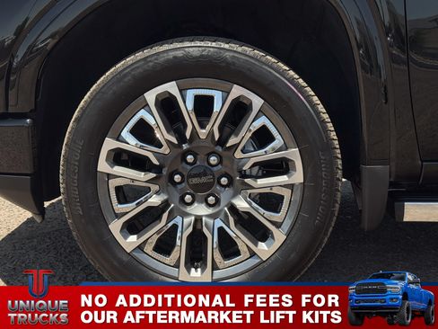 Used 2025 GMC Sierra 1500 Denali Ultimate AWD/4WD image 9