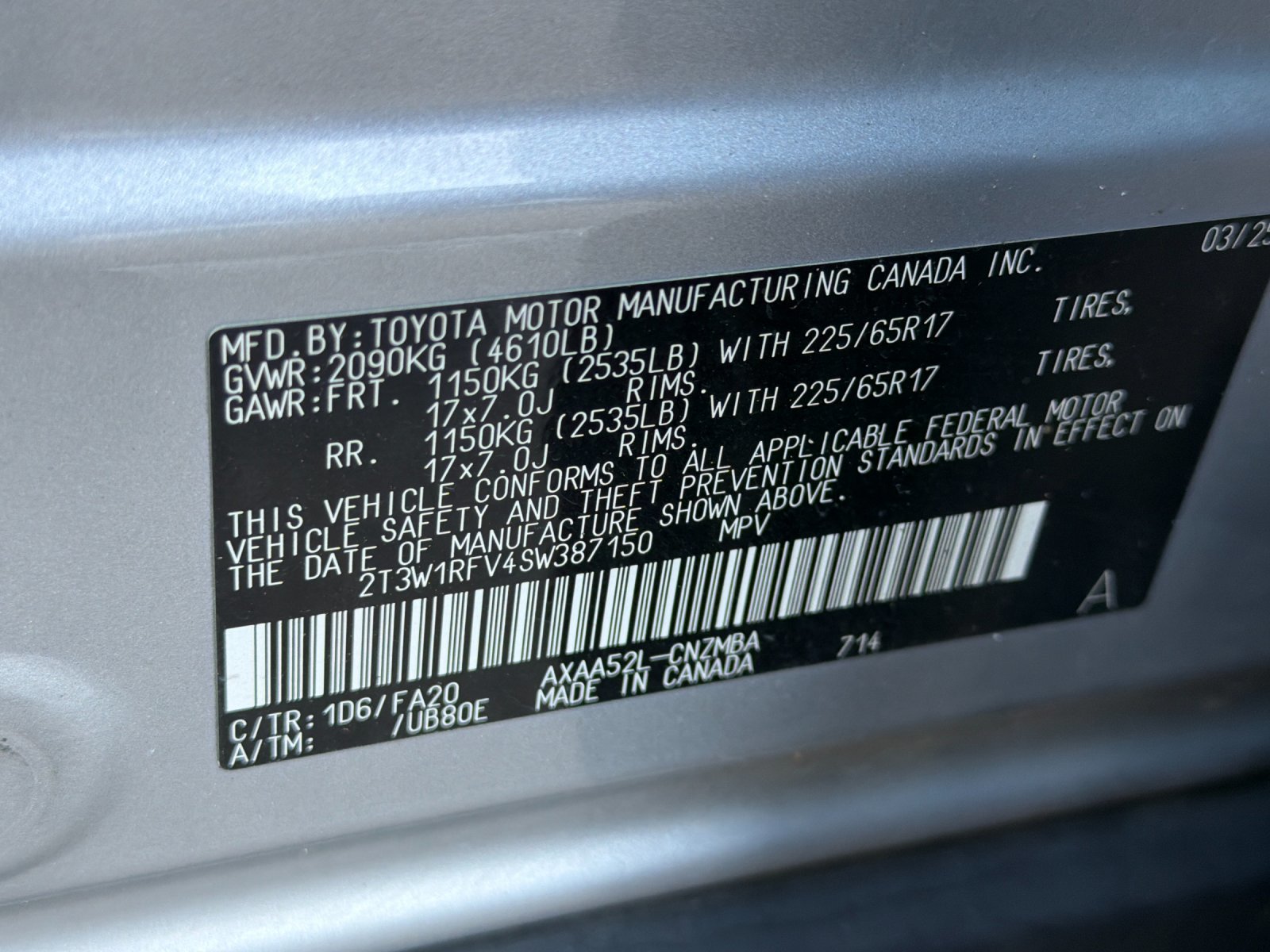 Used 2025 Toyota RAV4 XLE FWD image 40