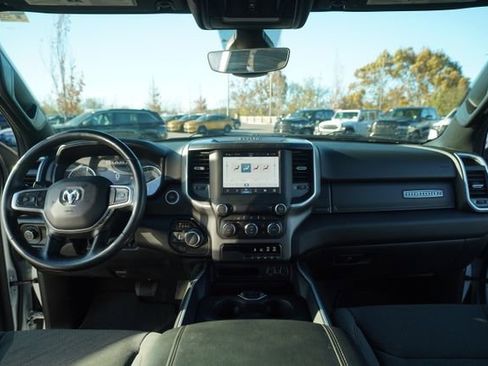 Used 2022 RAM 1500 Big Horn image 24