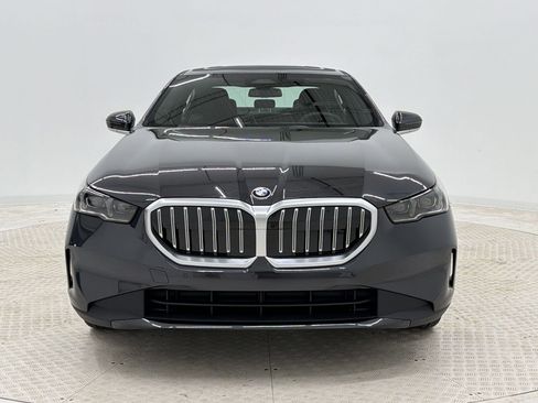 New 2026 BMW 530i w/ Premium Package RWD image 6