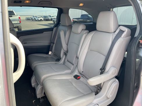 Used 2018 Honda Odyssey EX-L image 22