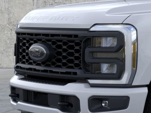 New 2025 Ford F350 Lariat w/ Lariat Ultimate Package AWD/4WD image 17