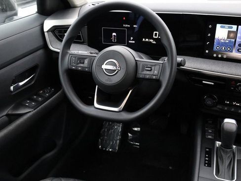 New 2026 Nissan Kicks SV image 23