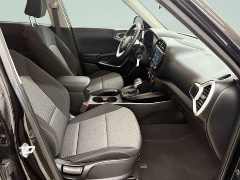 Used 2021 Kia Soul S FWD image 19