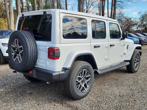 New 2026 Jeep Wrangler Sahara image 4