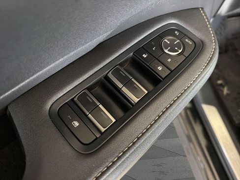 Certified 2025 Lexus TX 350 FWD w/ Technology Package image 9