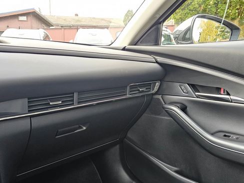 Certified 2025 MAZDA CX-30 AWD 2.5 S w/ Preferred Package image 30