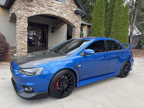 Used 2015 Mitsubishi Lancer Evolution GSR AWD/4WD image 2
