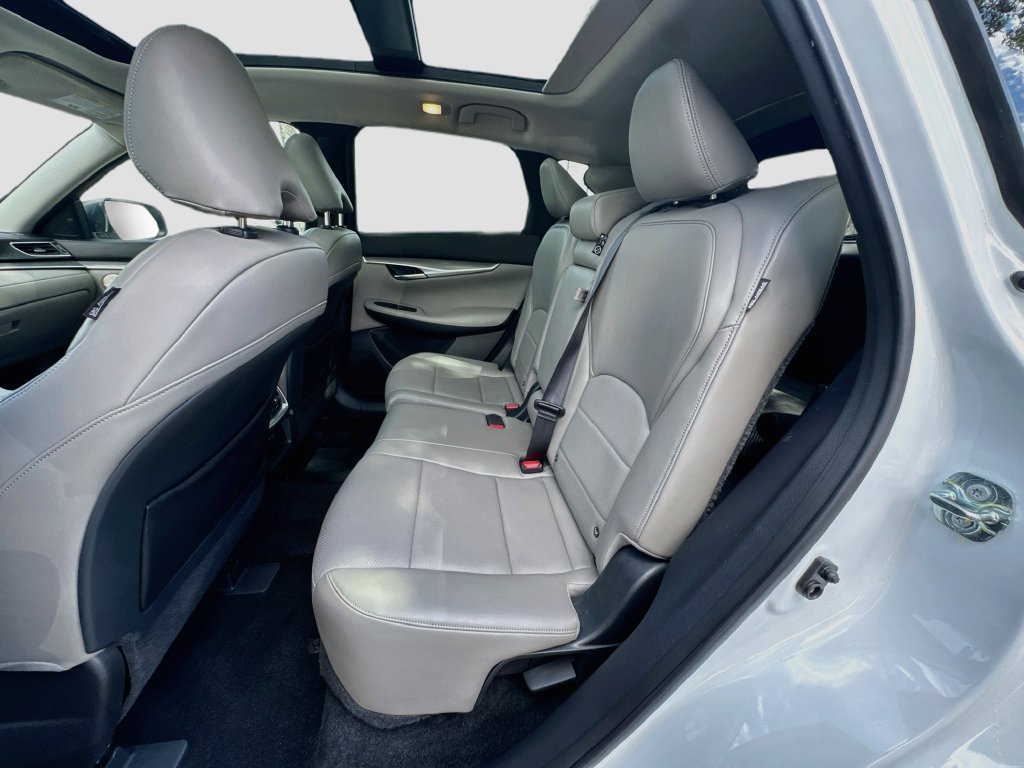 Certified 2023 INFINITI QX50 Luxe AWD/4WD image 26