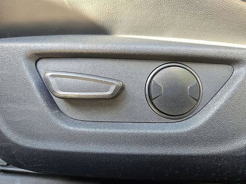 Used 2024 Ford Mustang Premium RWD image 29
