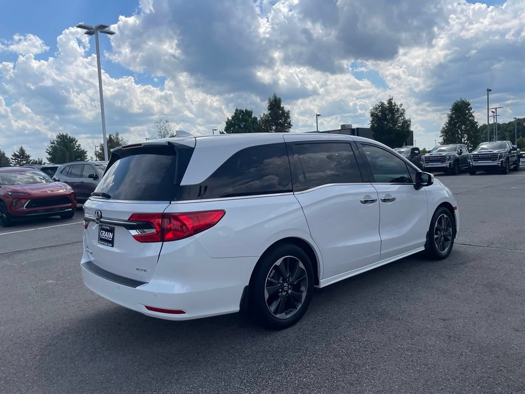 Used 2023 Honda Odyssey Elite image 6