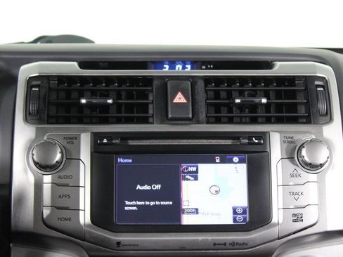 Used 2017 Toyota 4Runner SR5 RWD image 8