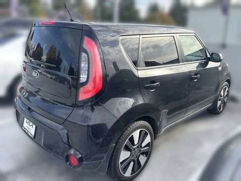 Used 2014 Kia Soul ! w/ Sun & Sound Package FWD image 9