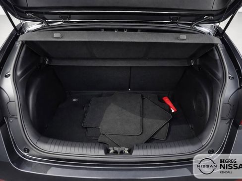 Used 2020 Hyundai Veloster Turbo FWD image 12