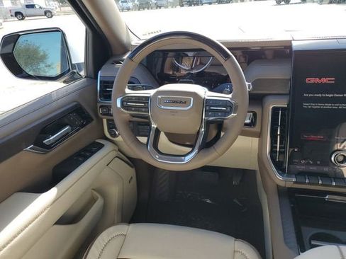 New 2026 GMC Yukon XL Denali image 13