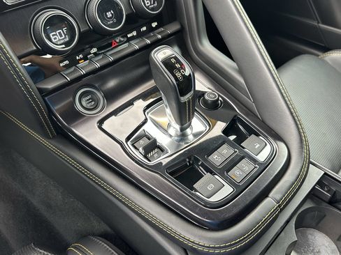 Used 2018 Jaguar F-TYPE 400 Sport RWD image 20