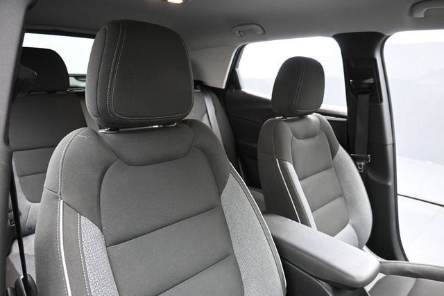 Used 2022 Chevrolet TrailBlazer LT FWD image 28