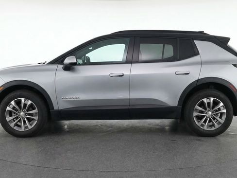 Used 2025 Chevrolet Equinox LT image 5