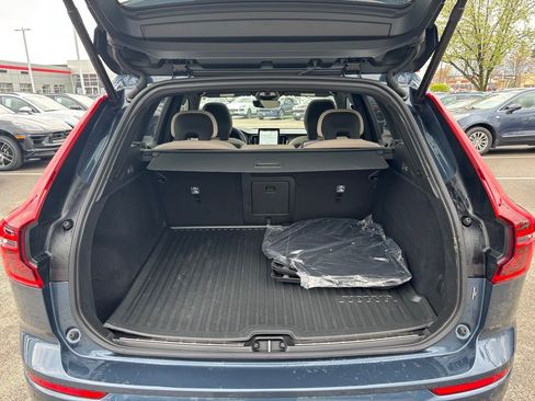 Certified 2026 Volvo XC60 B5 Plus w/ Climate Package AWD/4WD image 26