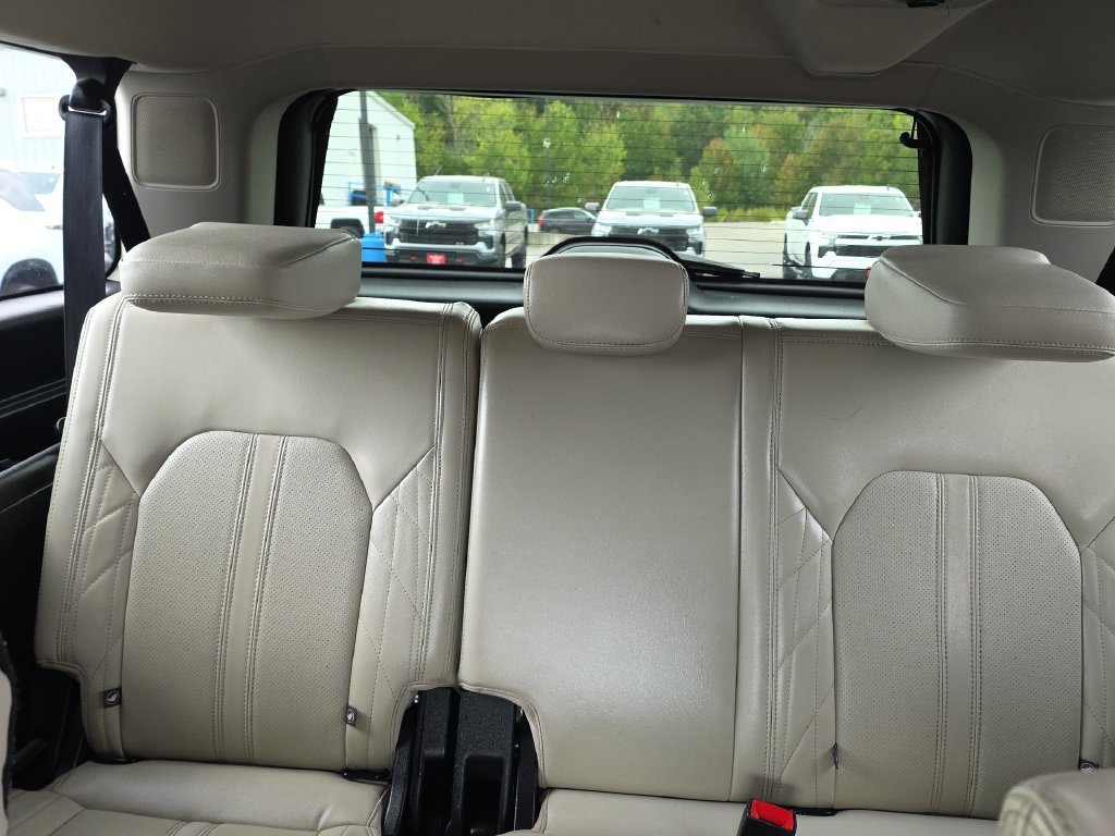 Used 2019 Ford Expedition Max Platinum AWD/4WD image 32